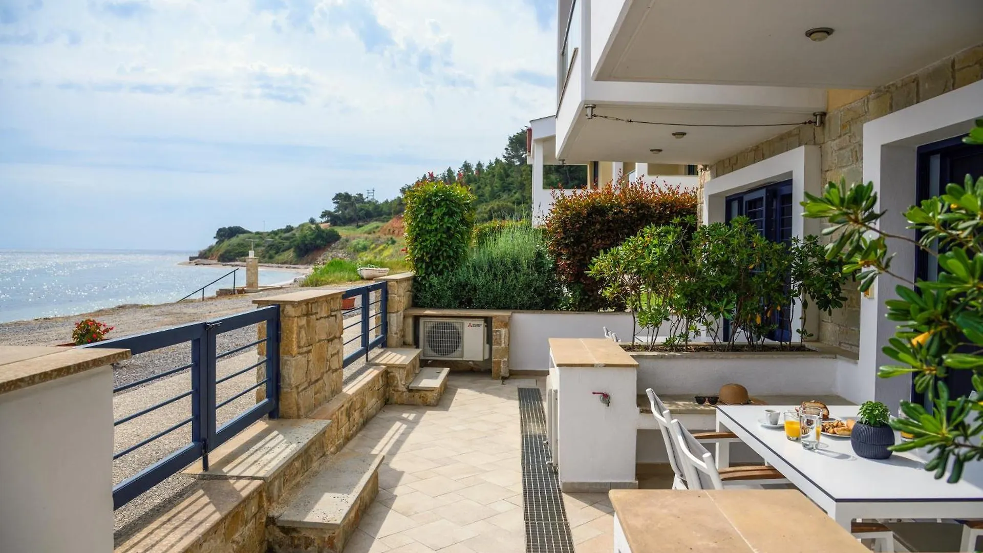 Elpiniki Luxury Apartments Nea Poteidaia 0*,