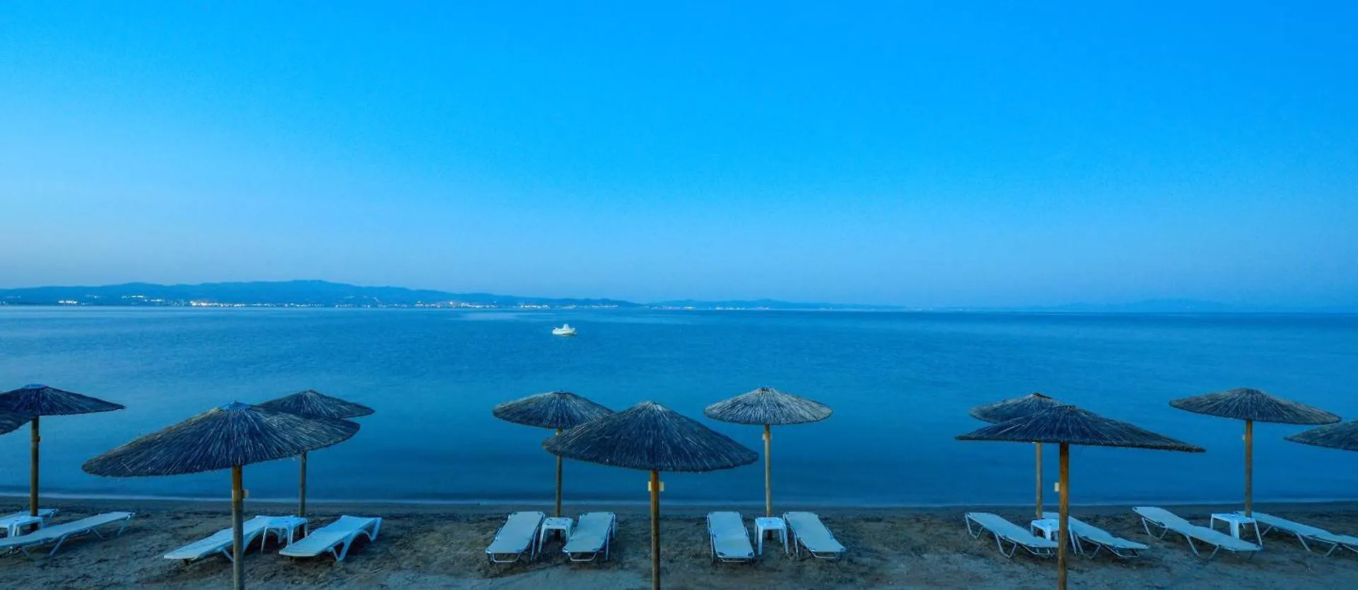 Elpiniki Luxury Apartments Nea Poteidaia 0*,