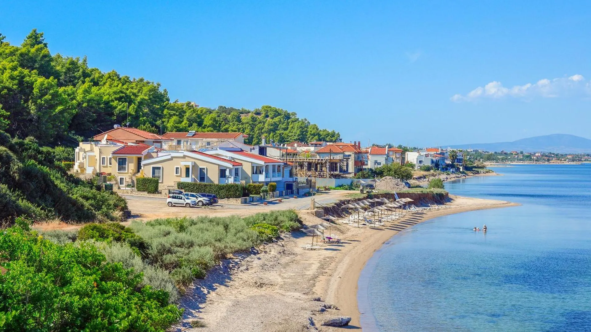 Elpiniki Luxury Apartments Nea Poteidaia Grecia