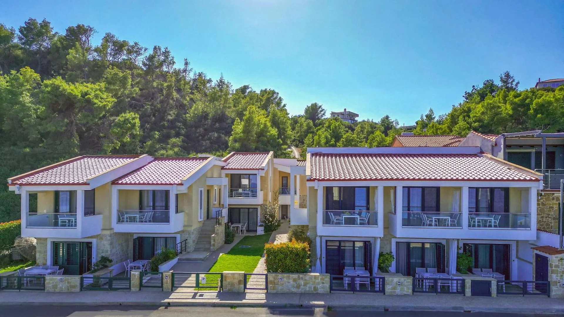 Elpiniki Luxury Apartments Nea Poteidaia